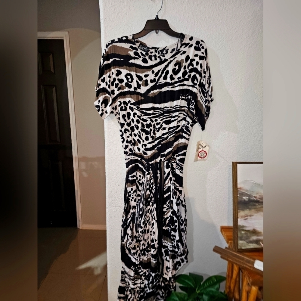 VINTAGE WILD ROSE DRESS SZ 14